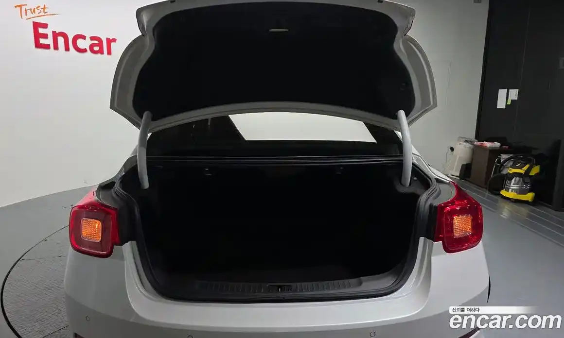 Chevrolet Malibu 2015 2.0 Автомат в Москве № 37062, фото 17