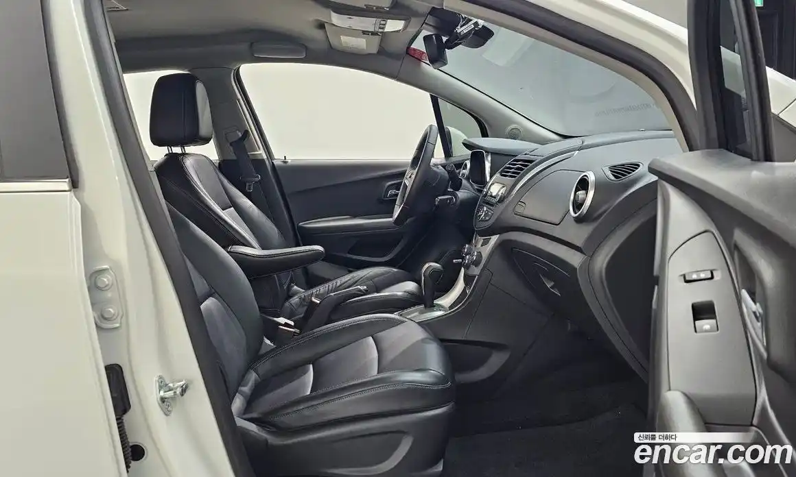 Chevrolet Trax 2015 1.4 Автомат в Москве № 37315, фото 11