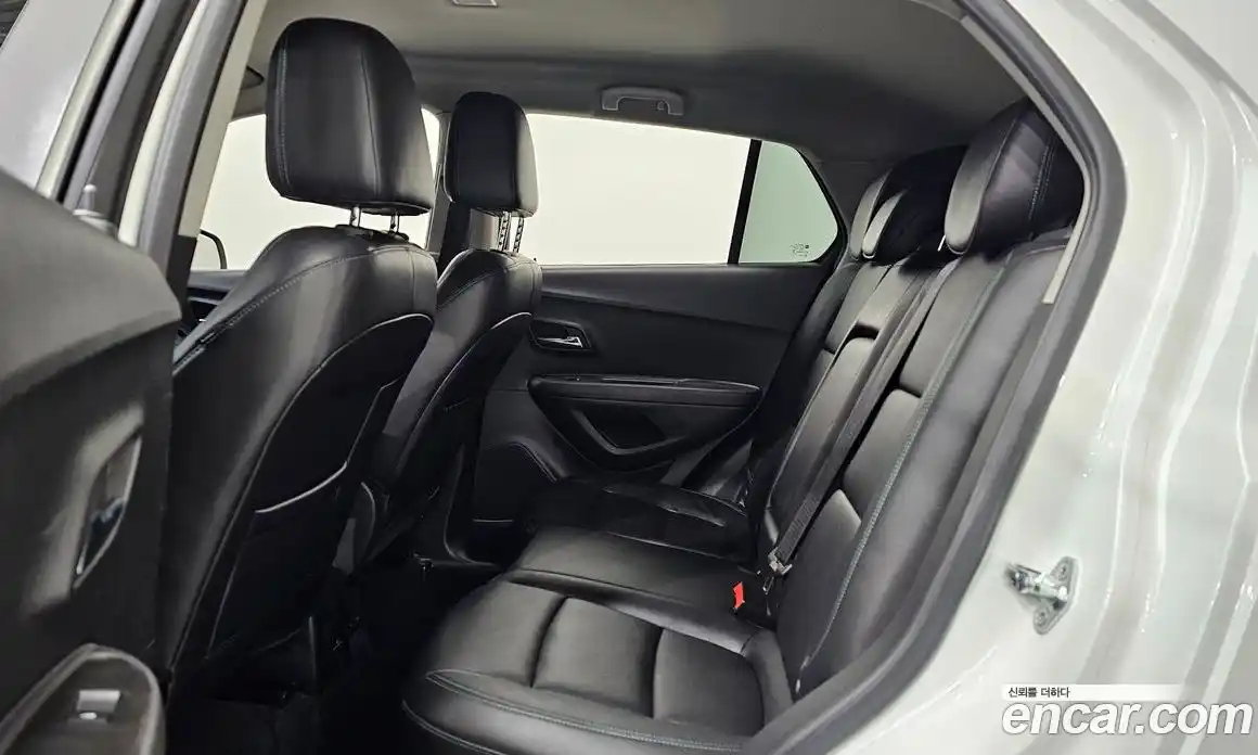 Chevrolet Trax 2015 1.4 Автомат в Москве № 37315, фото 19