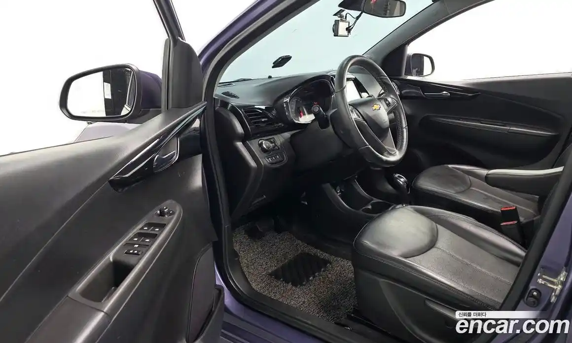 Chevrolet Spark 2016 1.0 Автомат в Москве № 37893, фото 17