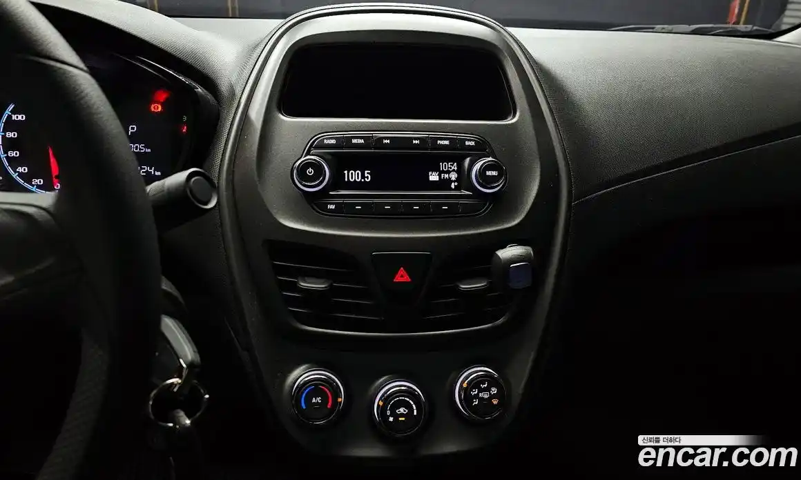 Chevrolet Spark 2020 1.0 Автомат в Москве № 38149, фото 17