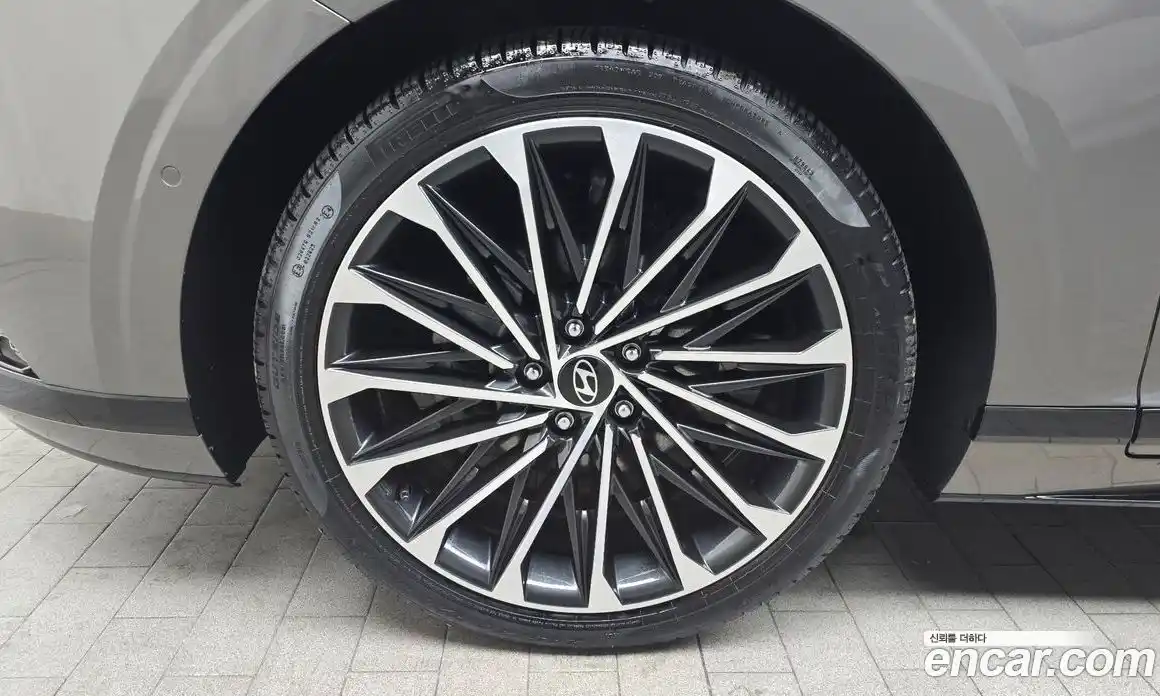 Hyundai Grandeur 2023 1.6 Автомат в Москве № 3967, фото 18