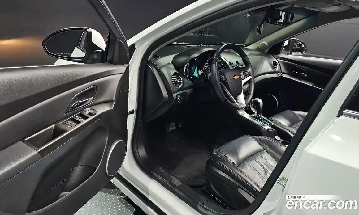 Chevrolet Cruze 2014 1.8 Автомат в Москве № 39914, фото 7