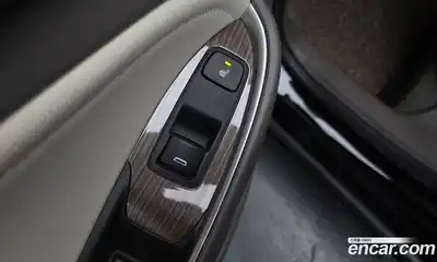 Chevrolet Malibu 2022 2.0 Автомат в Москве № 40924, миниатюра 10