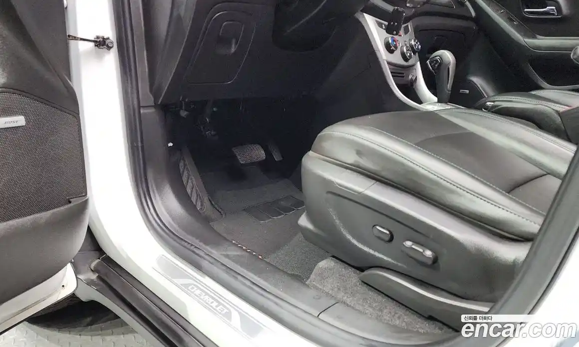 Chevrolet Trax 2016 1.6 Автомат в Москве № 41006, фото 18