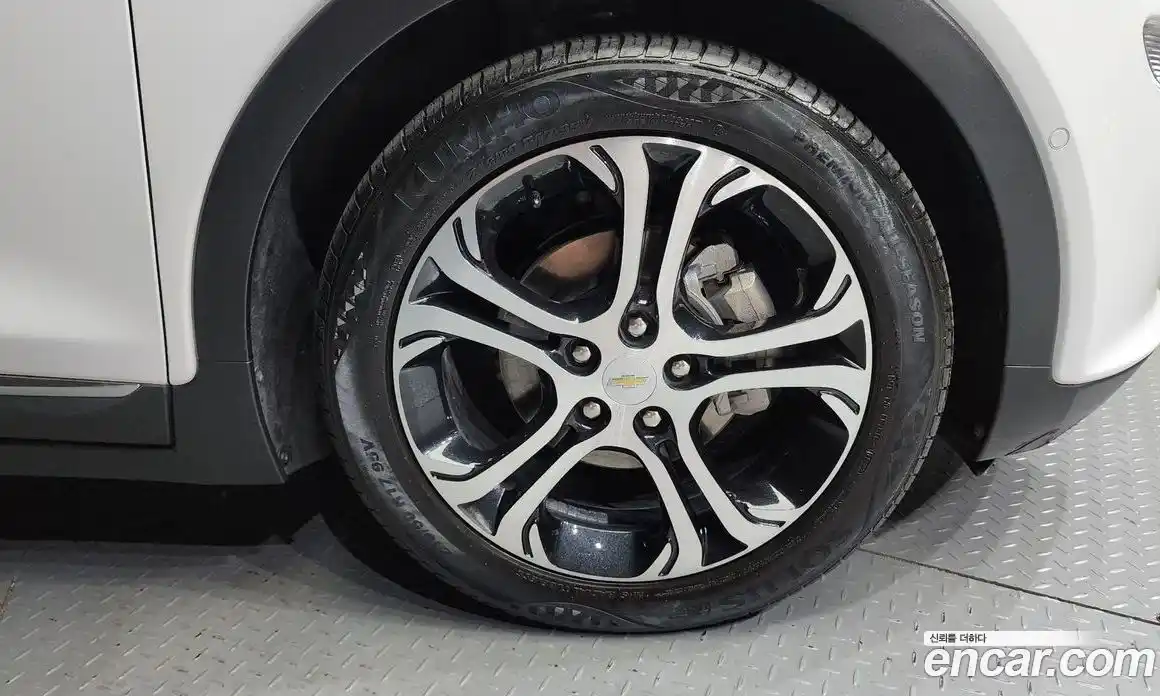 Chevrolet Bolt EV 2020 0.2 Автомат в Москве № 41015, фото 7