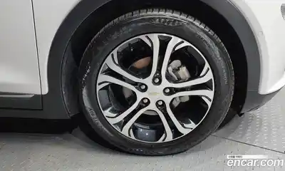 Chevrolet Bolt EV 2020 0.2 Автомат в Москве № 41015, миниатюра 7