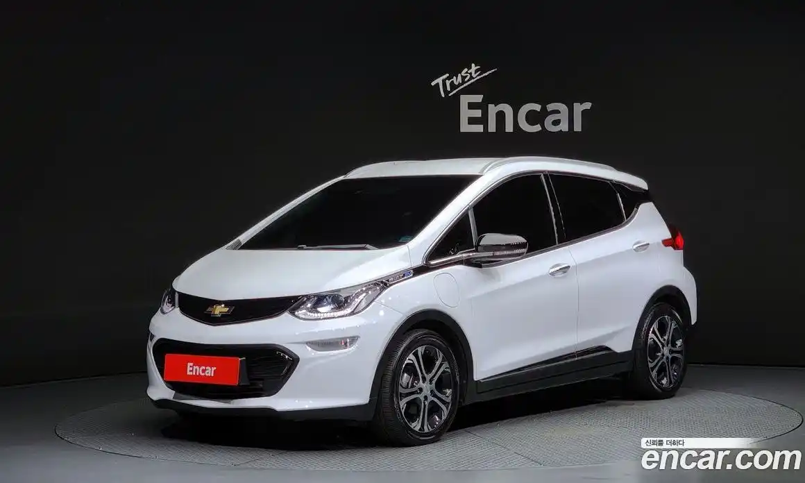 Chevrolet Bolt EV 2020 0.2 Автомат в Москве № 41015, фото 9