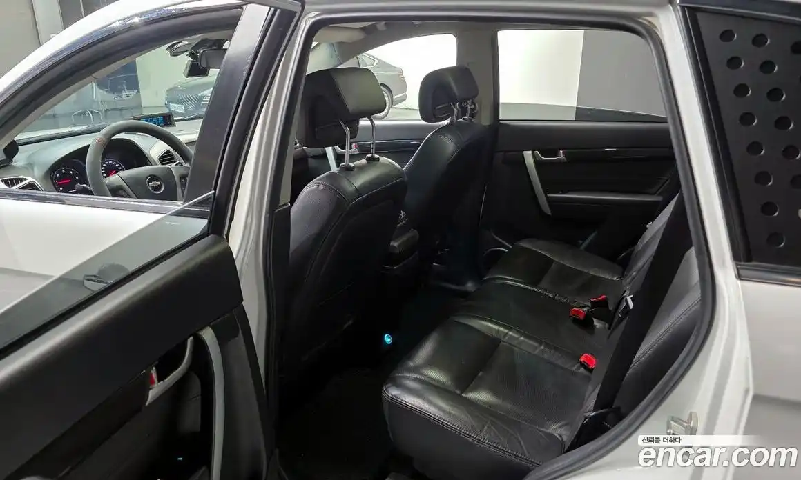 Chevrolet Captiva 2015 2.0 Автомат в Москве № 41785, фото 16