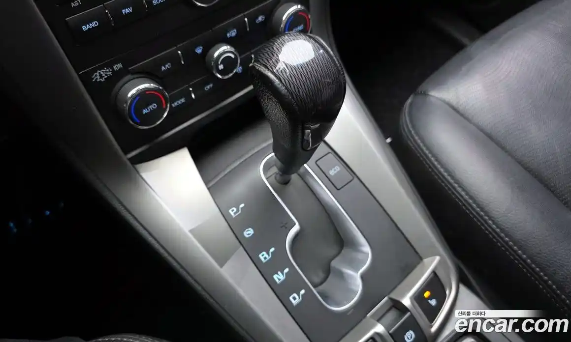 Chevrolet Captiva 2015 2.0 Автомат в Москве № 41785, фото 17