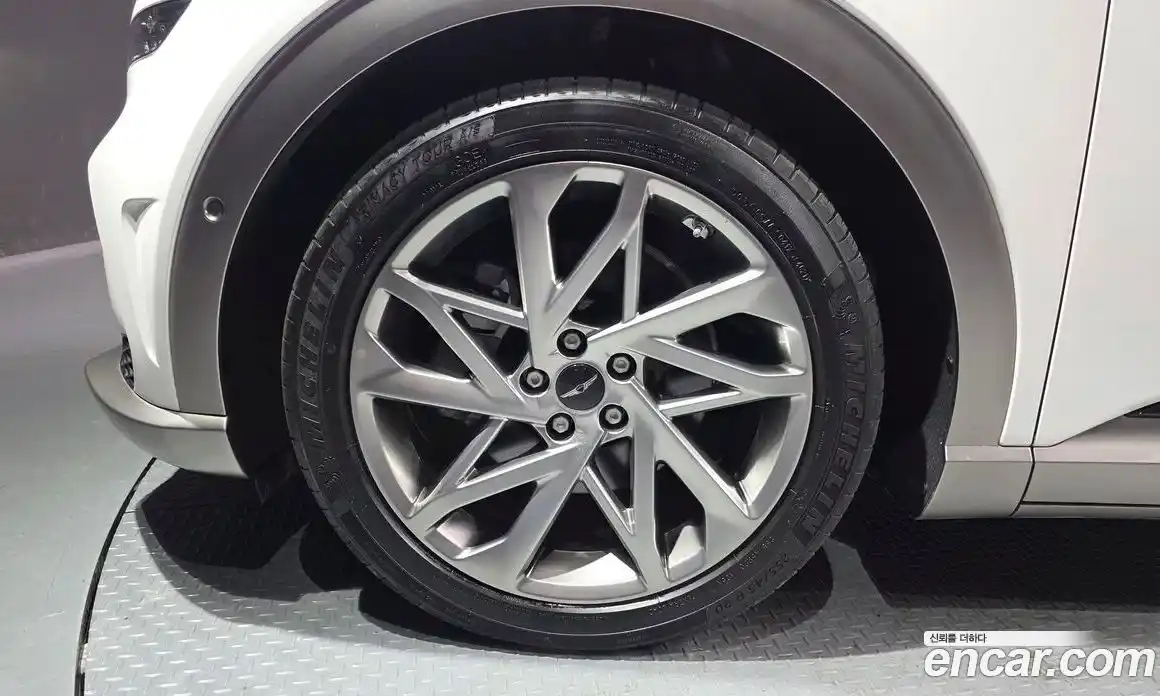 Genesis GV60 2022 0.1 Автомат в Москве № 42058, фото 14