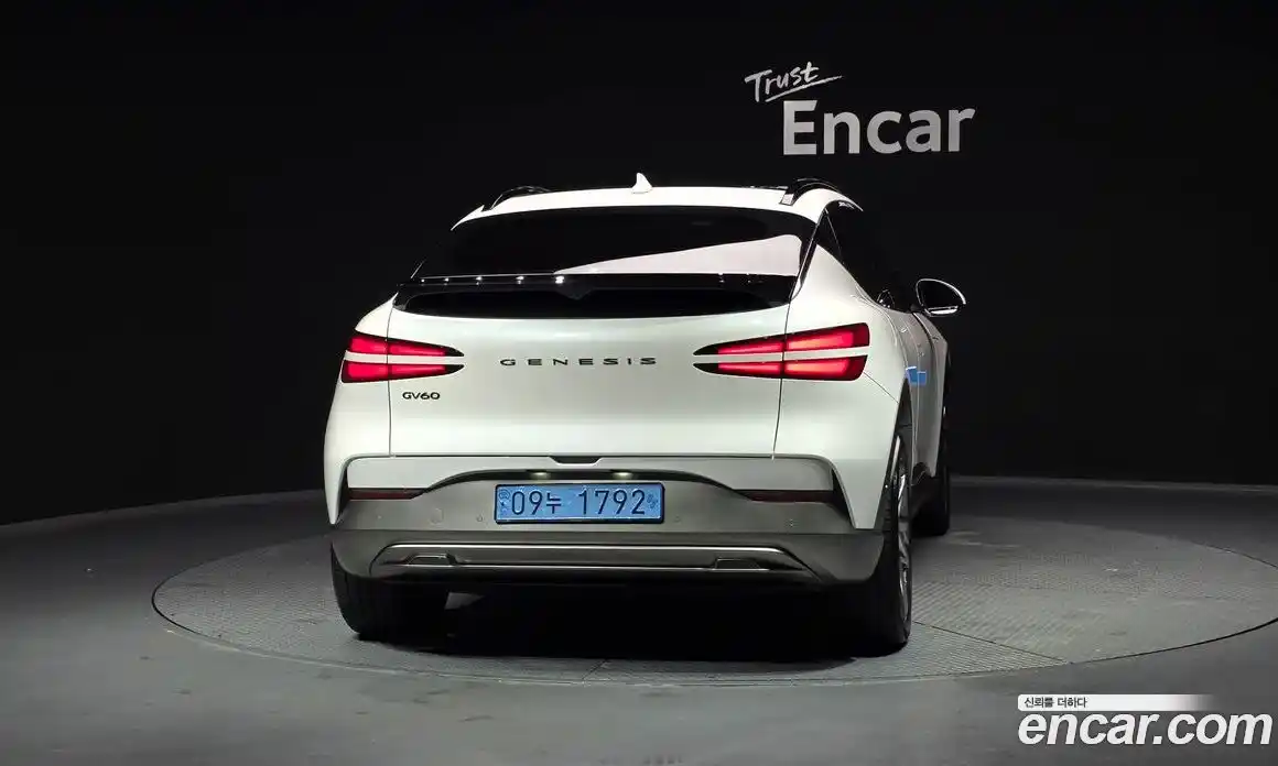 Genesis GV60 2022 0.1 Автомат в Москве № 42058, фото 4