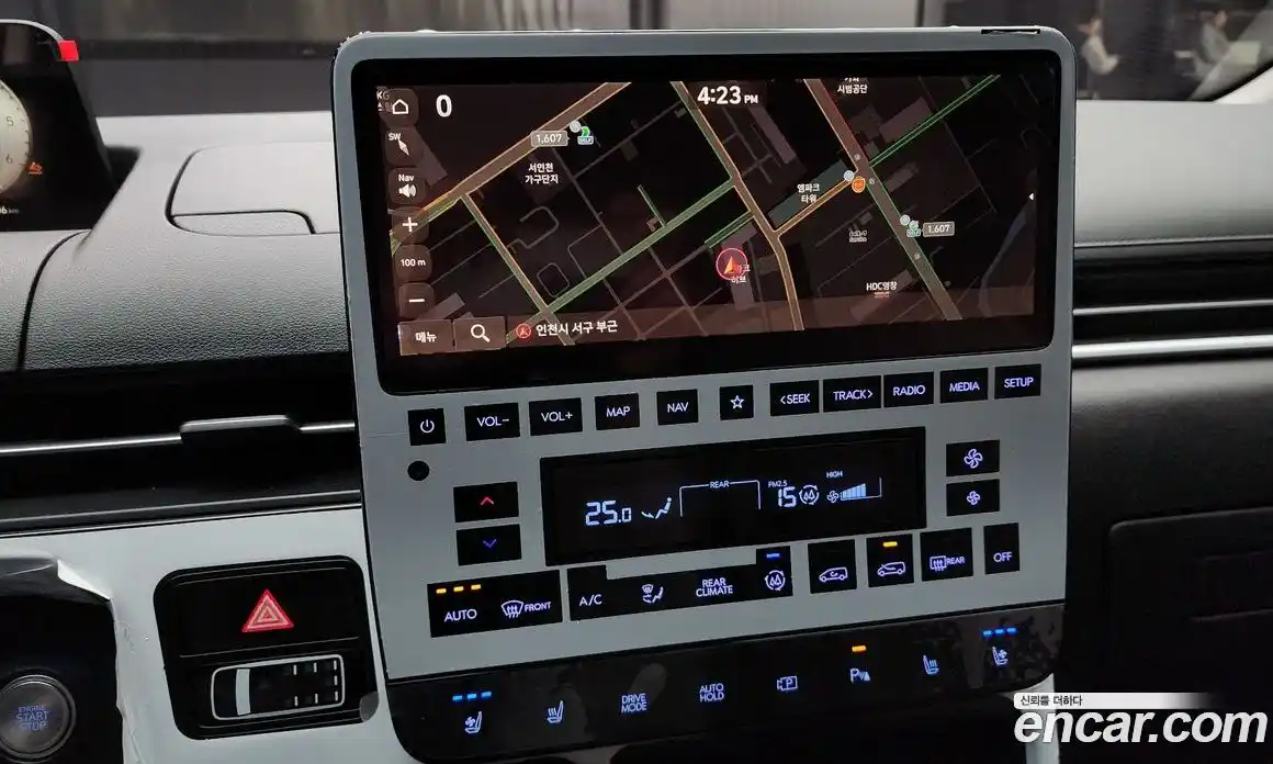 Hyundai Staria 2022 2.2 Автомат в Москве № 44565, фото 13