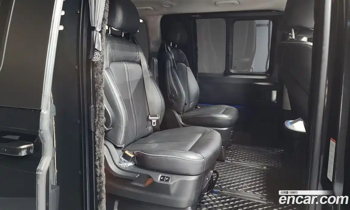 Hyundai Staria 2022 2.2 Автомат в Москве № 44565, фото 6