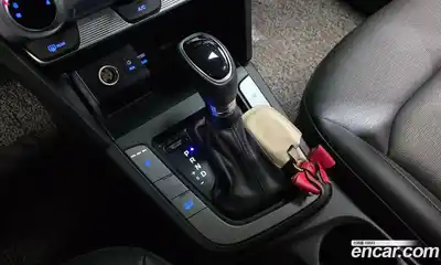 Hyundai Avante 2019 1.6 Автомат в Москве № 47656, миниатюра 11