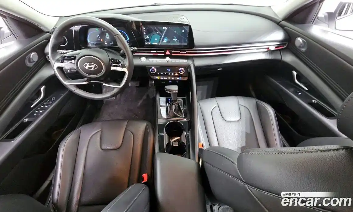 Hyundai Avante 2024 1.6 Автомат в Москве № 48785, фото 11