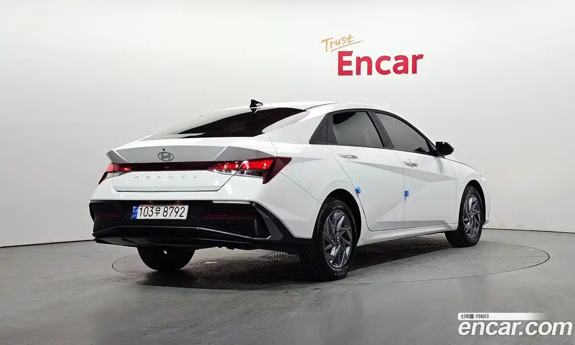 Hyundai Avante 2024 1.6 Автомат в Москве № 48785, фото 18