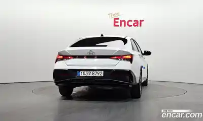 Hyundai Avante 2024 1.6 Автомат в Москве № 48785, миниатюра 2