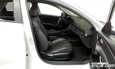 Hyundai Avante 2024 1.6 Автомат в Москве № 48785, миниатюра 8