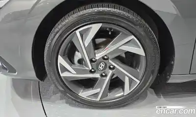 Hyundai Avante 2024 1.6 Автомат в Москве № 5648, миниатюра 9