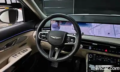 Genesis GV70, 2025