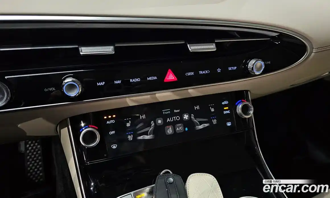 Genesis GV70 2025 2.5 Автомат в Москве № 58706, фото 19