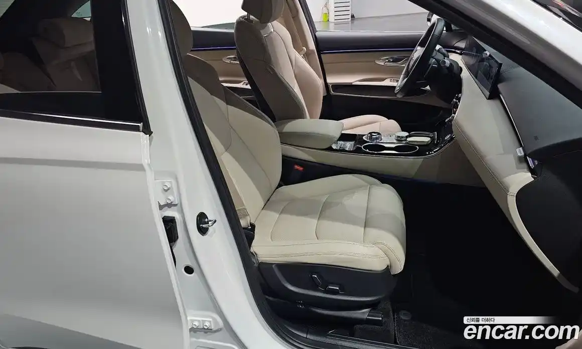 Genesis GV70 2025 2.5 Автомат в Москве № 58706, фото 5