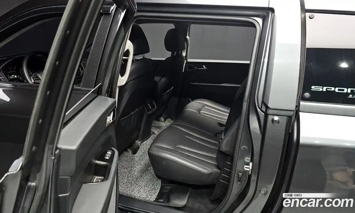 SsangYong Rexton 2019 2.2 Автомат в Москве № 66719, фото 3