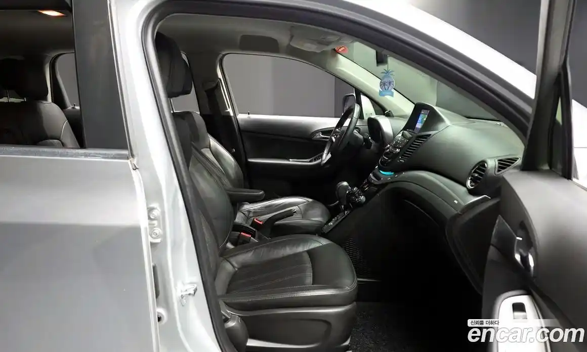 Chevrolet Orlando 2015 2.0 Автомат в Москве № 77475, фото 17