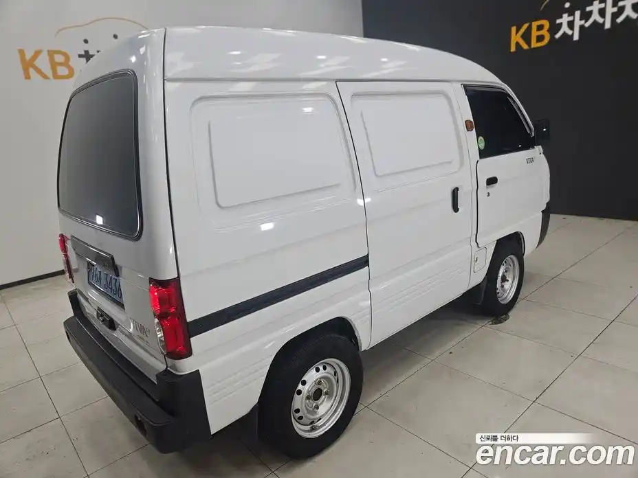 Chevrolet Damas 2022 0.8 Автомат в Москве № 79995, фото 4