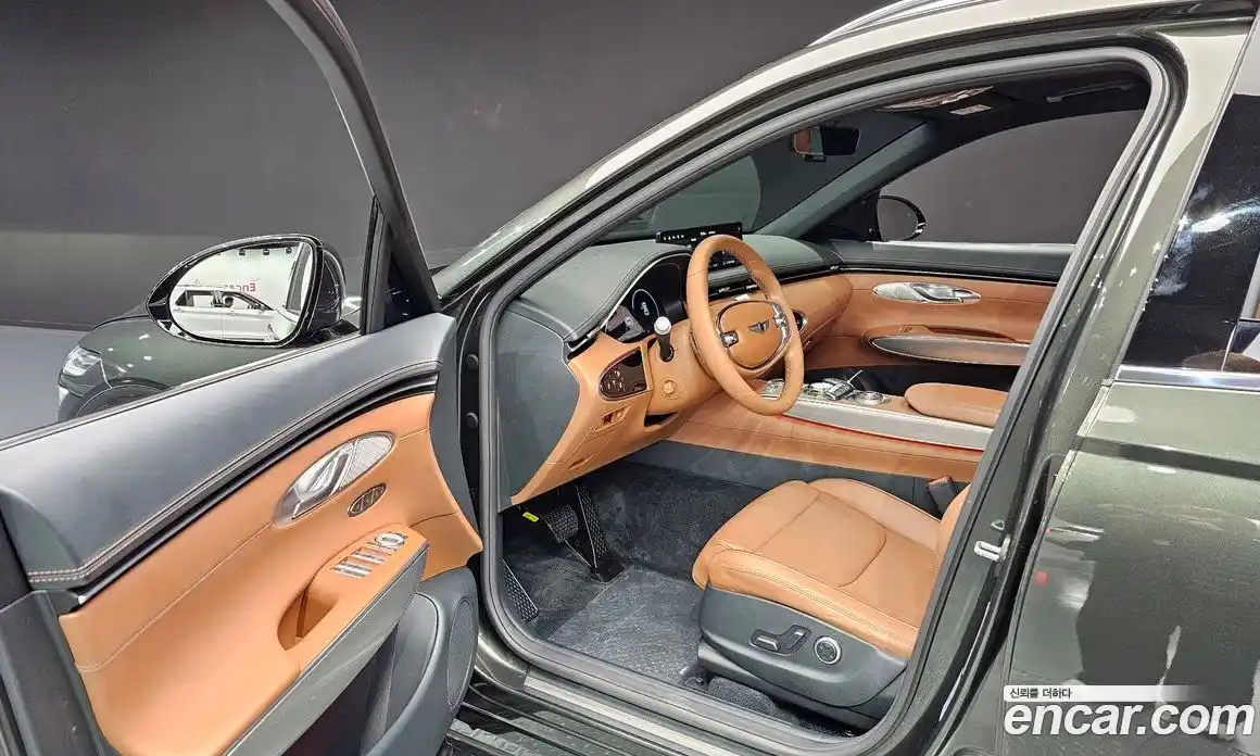 Genesis GV70 2024 2.5 Автомат в Москве № 81891, фото 18