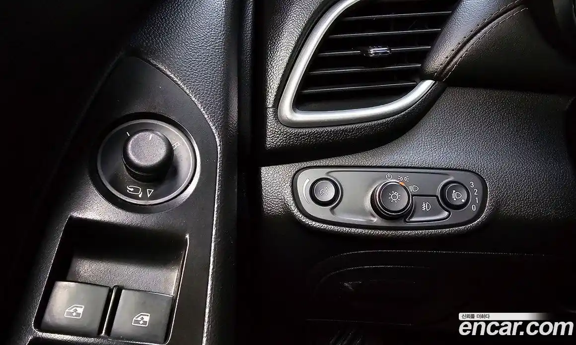 Chevrolet Trax 2019 1.4 Автомат в Москве № 84443, фото 12