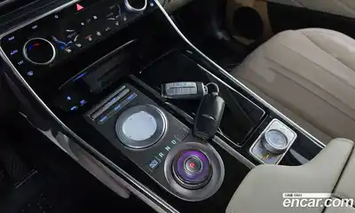 Genesis GV80 2020 2.5 Автомат в Москве № 85741, миниатюра 3