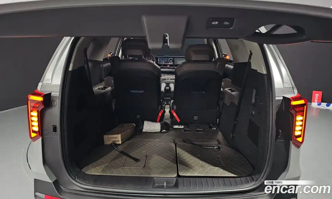 Kia Canival 2025 2.2 Автомат в Москве № 96842, фото 17