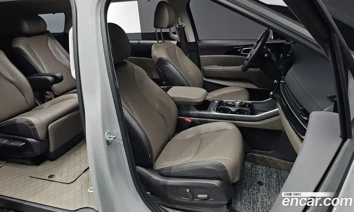 Kia Canival 2025 2.2 Автомат в Москве № 96842, фото 7