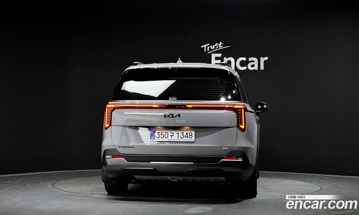 Kia Canival 2025 2.2 Автомат в Москве № 96842, фото 8