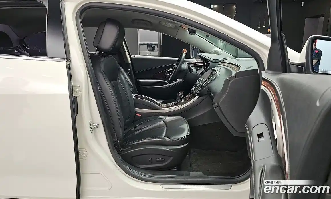 Chevrolet Alpheon 2011 2.4 Автомат в Москве № 105020, фото 11