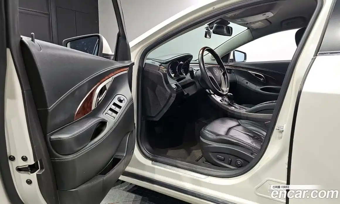 Chevrolet Alpheon 2011 2.4 Автомат в Москве № 105020, фото 10