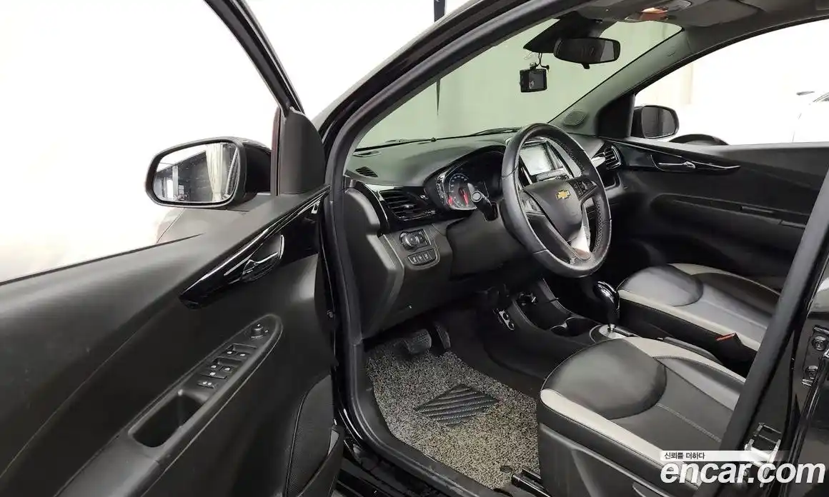 Chevrolet Spark 2017 1.0 Автомат в Москве № 105409, фото 18