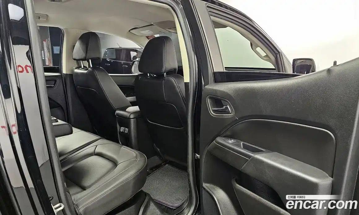 Chevrolet Colorado 2020 3.6 Автомат в Москве № 105475, фото 11