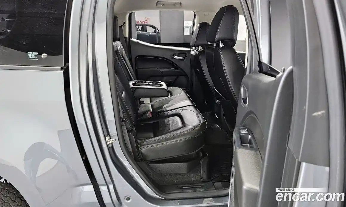 Chevrolet Colorado 2020 3.6 Автомат в Москве № 105665, фото 13