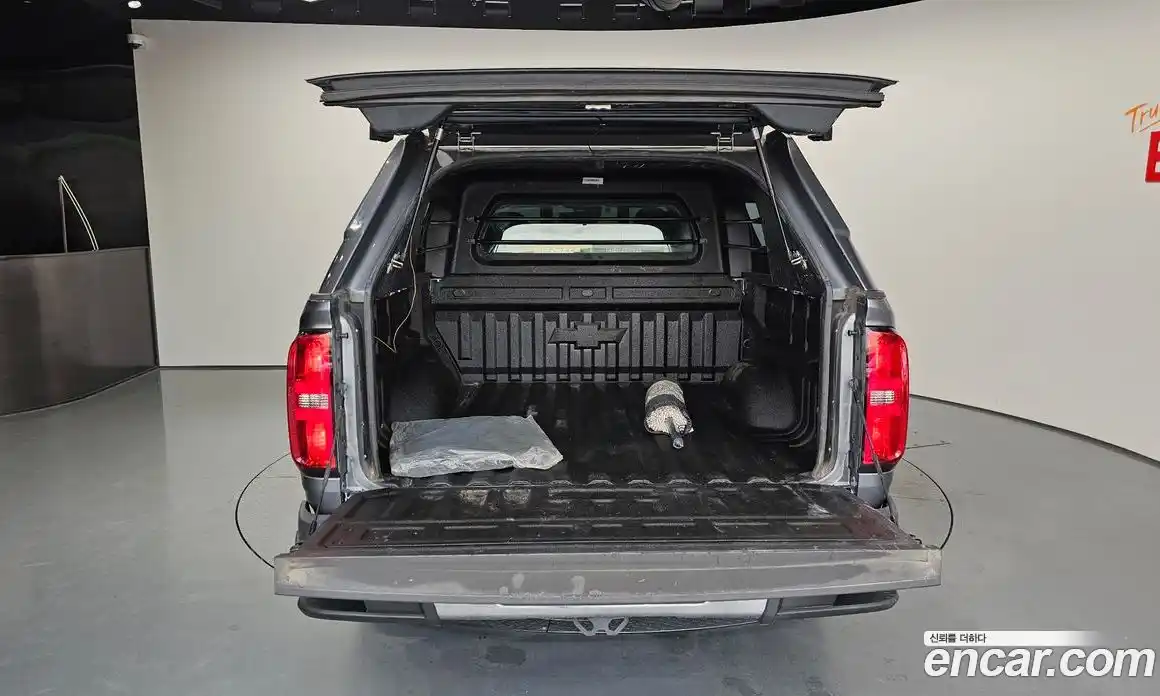 Chevrolet Colorado 2020 3.6 Автомат в Москве № 105665, фото 3