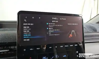 Hyundai Staria 2023 2.2 Автомат в Москве № 107664, миниатюра 9