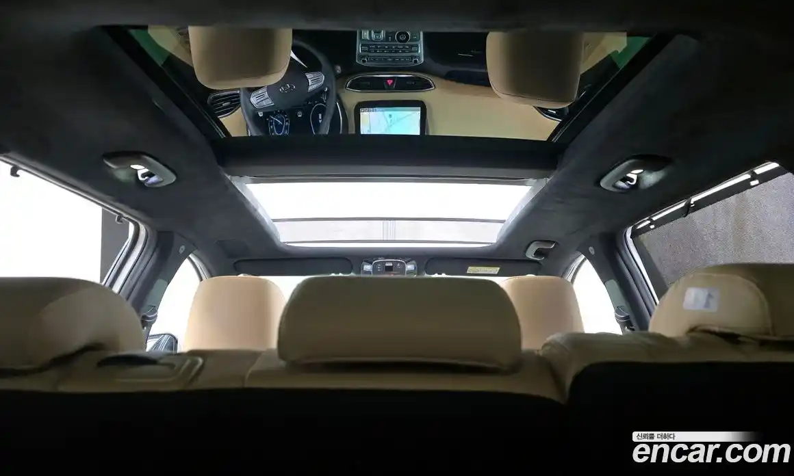 Hyundai Santa Fe 2022 1.6 Автомат в Москве № 108565, фото 15