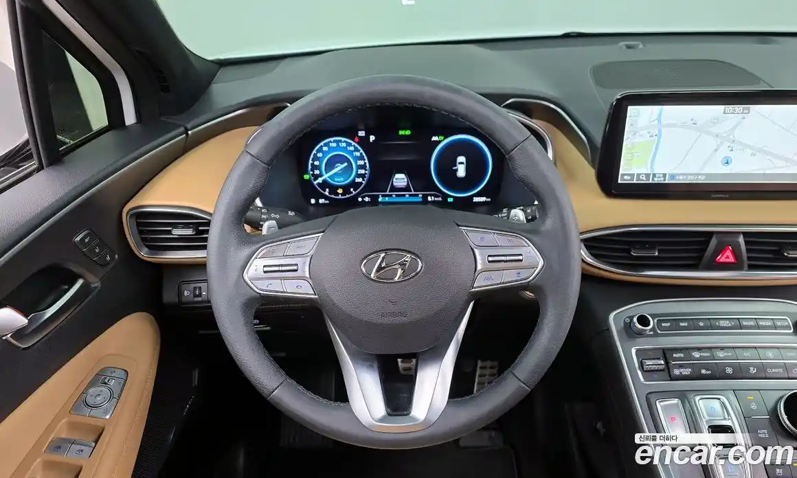 Hyundai Santa Fe 2022 1.6 Автомат в Москве № 108565, фото 17