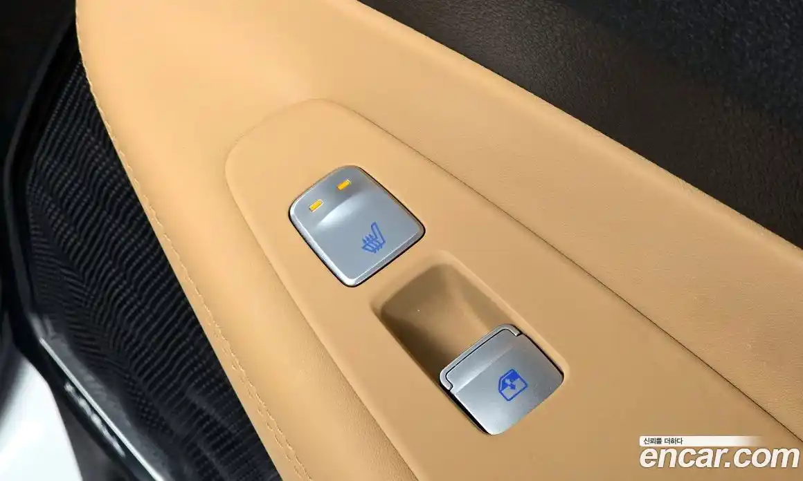 Hyundai Santa Fe 2022 1.6 Автомат в Москве № 108565, фото 20