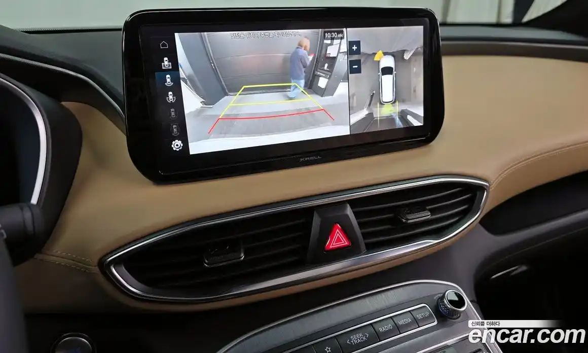 Hyundai Santa Fe 2022 1.6 Автомат в Москве № 108565, фото 10