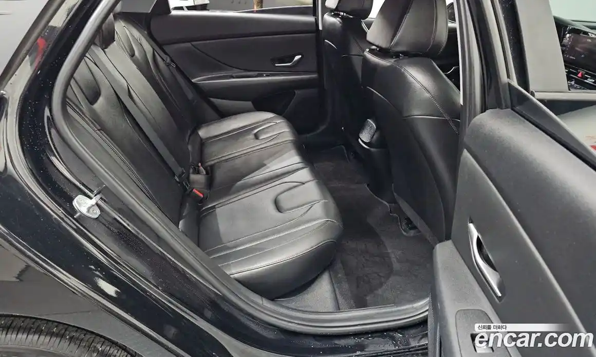 Hyundai Avante 2022 1.6 Автомат в Москве № 110640, фото 19