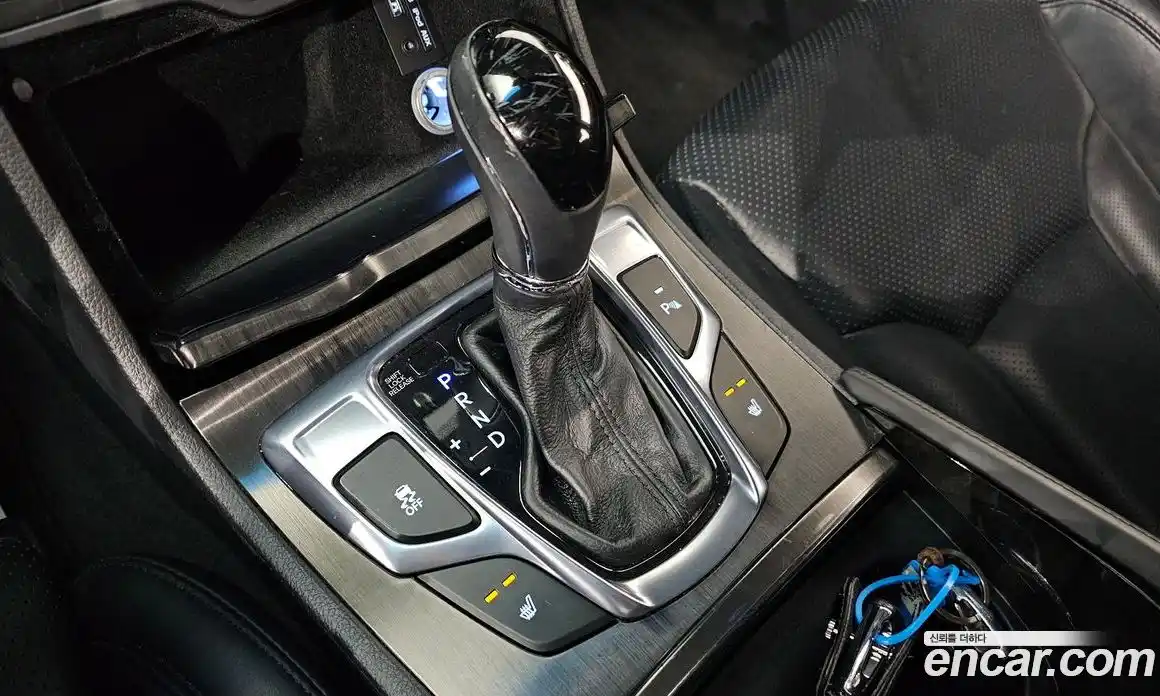Hyundai Grandeur 2016 2.4 Автомат в Москве № 111726, фото 14