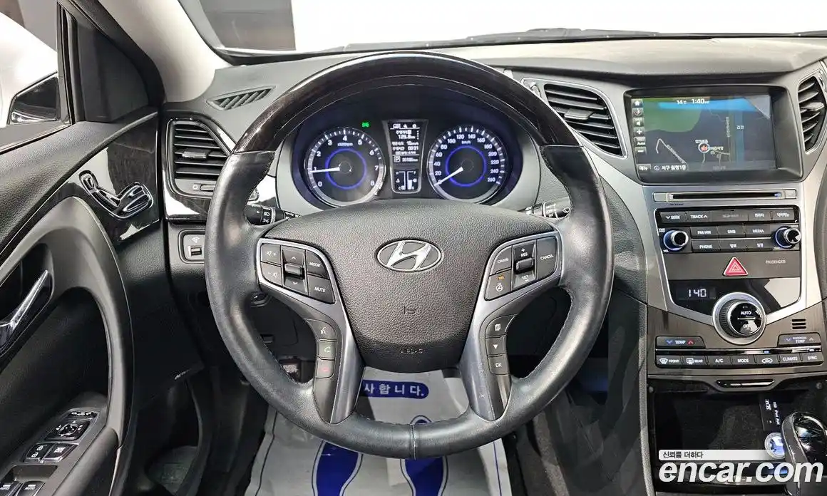 Hyundai Grandeur 2016 2.4 Автомат в Москве № 111726, фото 17